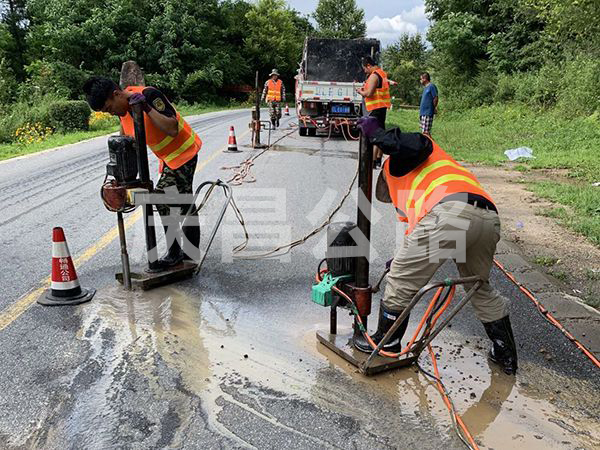 公路注漿工程隊